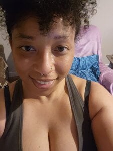 Marie-PetiteSweaty Selfies图片