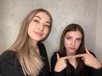 ElgaBlissett Public Pic 3