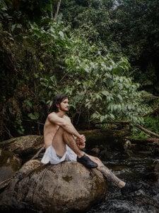 Loggan_donnelly memories Hình 9