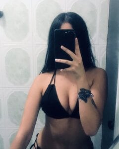 Sophie_addams_ Public Pic 6