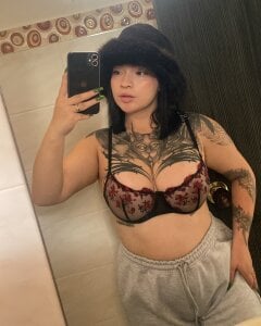 meilyy_oficial No-nude😏 Pic 3