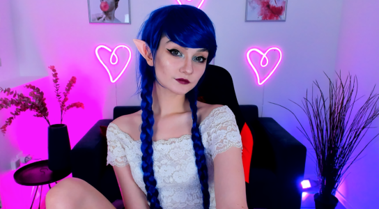 SamantaLong Public Pic 9