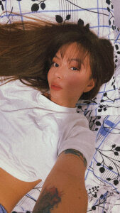 valery_blossom HI Pic