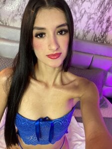 Sexy Melody 🌸🤞🏻 de MELODYY_SWEET  3 Imagens