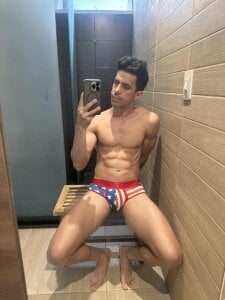 A very hot pool Sunday de JoseRumbero26  7 Imagens