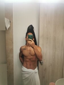 blorelopez Shower Fotka 2