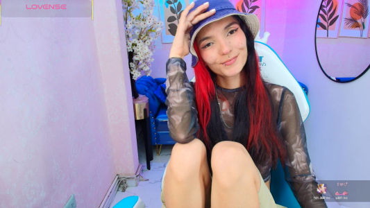 Dafne_huges kiss🥰😘 Pic