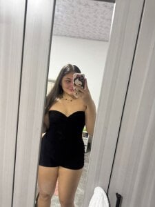 Agnesrocuzzo casual Pic 2