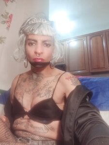 00Travsharongomez: Public ( фото)