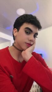 Kheyler_1 kullanıcısının Mm, do you like my red outfit?❤️ albümü -  fotoğraf