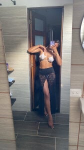 RachelWeisz_My travels ✈️💖 Bild