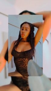 KaylieLondon Public Bilde 9