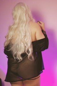 ElaraSable Public Pic 4