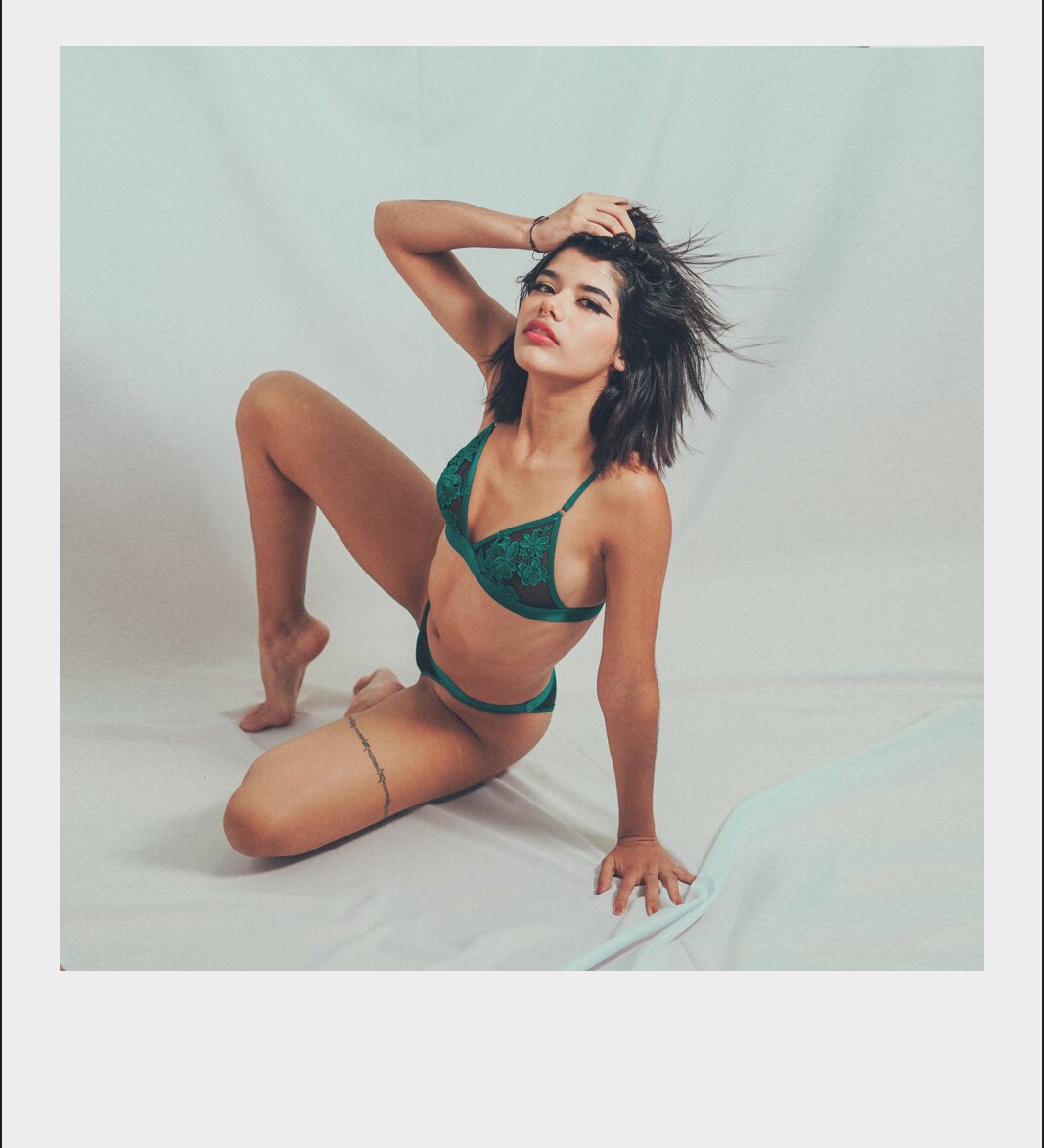 AlissonJackson-Sensual Nude Chat and More