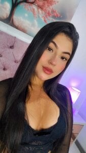 AbrilQuintana_ Public зображення