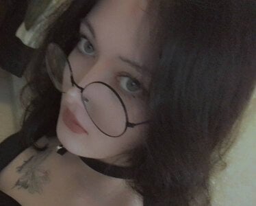 CloverGroomes Mia Pic