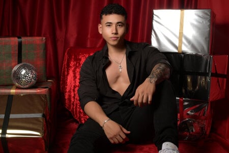 Draven_Marceaux🎄​sexy christmas🎄​ Bild 3