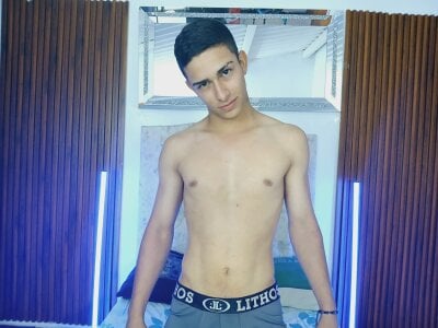 pablo_prada Public Pic 7