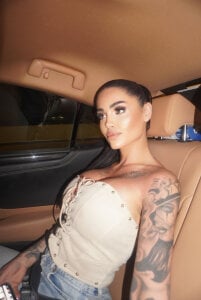 AMBER_HARD kullanıcısının Public albümü -  3 fotoğraf