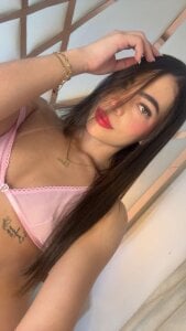 Celeste_Valencia_ tell me you love me Immagine  3