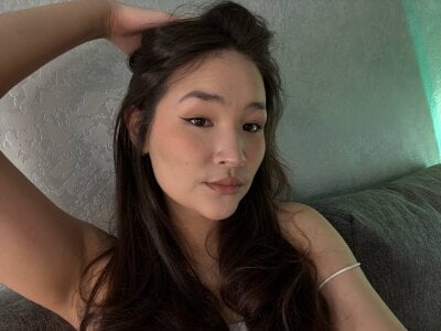 LipDipTalk Me Pongo Loca Pic