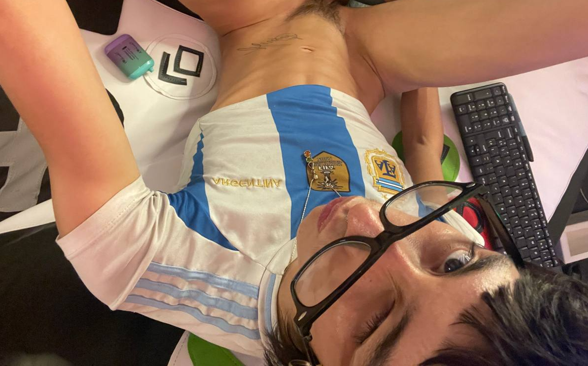 Foto  7859 de Cody_Bloom – em alta