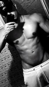 InkAngeloのLatin Model 😈の 9枚の写真