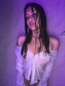 Sharlottee__ 🫧🫧🫧🫧 Foto 3