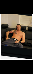 Bdsmboibhh Me public slika 3