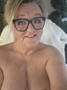 BridgetBlueEyes Public Gambar 6