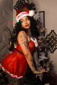 JuliaRose_ks your christmas wish has arrived 🎄 Immagine 