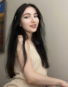 AnaMoonlight Crimson Whisper Pic 3