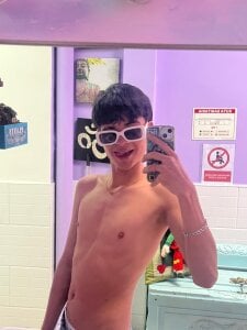 alex_russo__MILO 🎗🎁图片