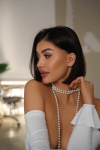 karollovea follow me Pic 4