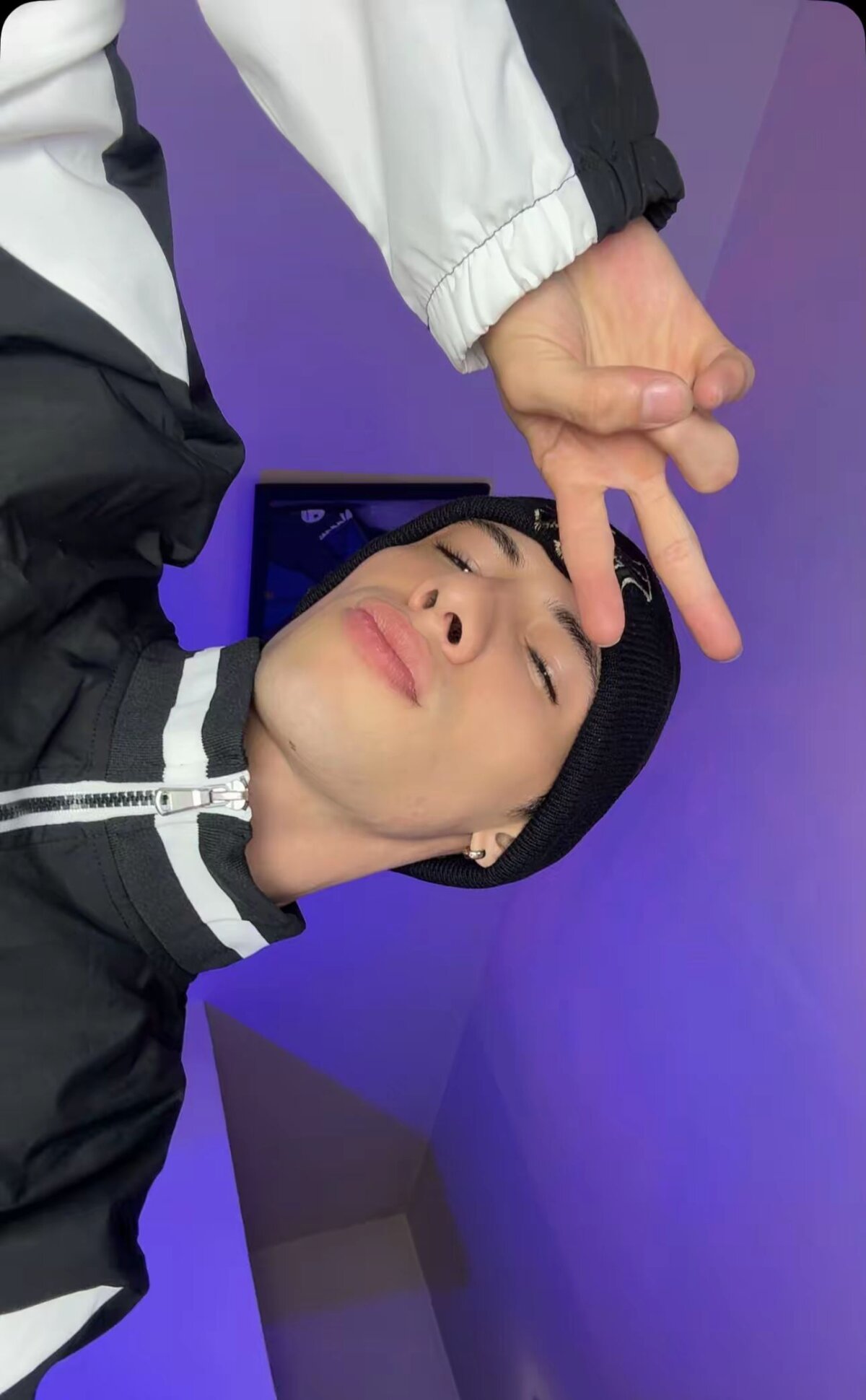 santiago_cutex Trending Pic 5048