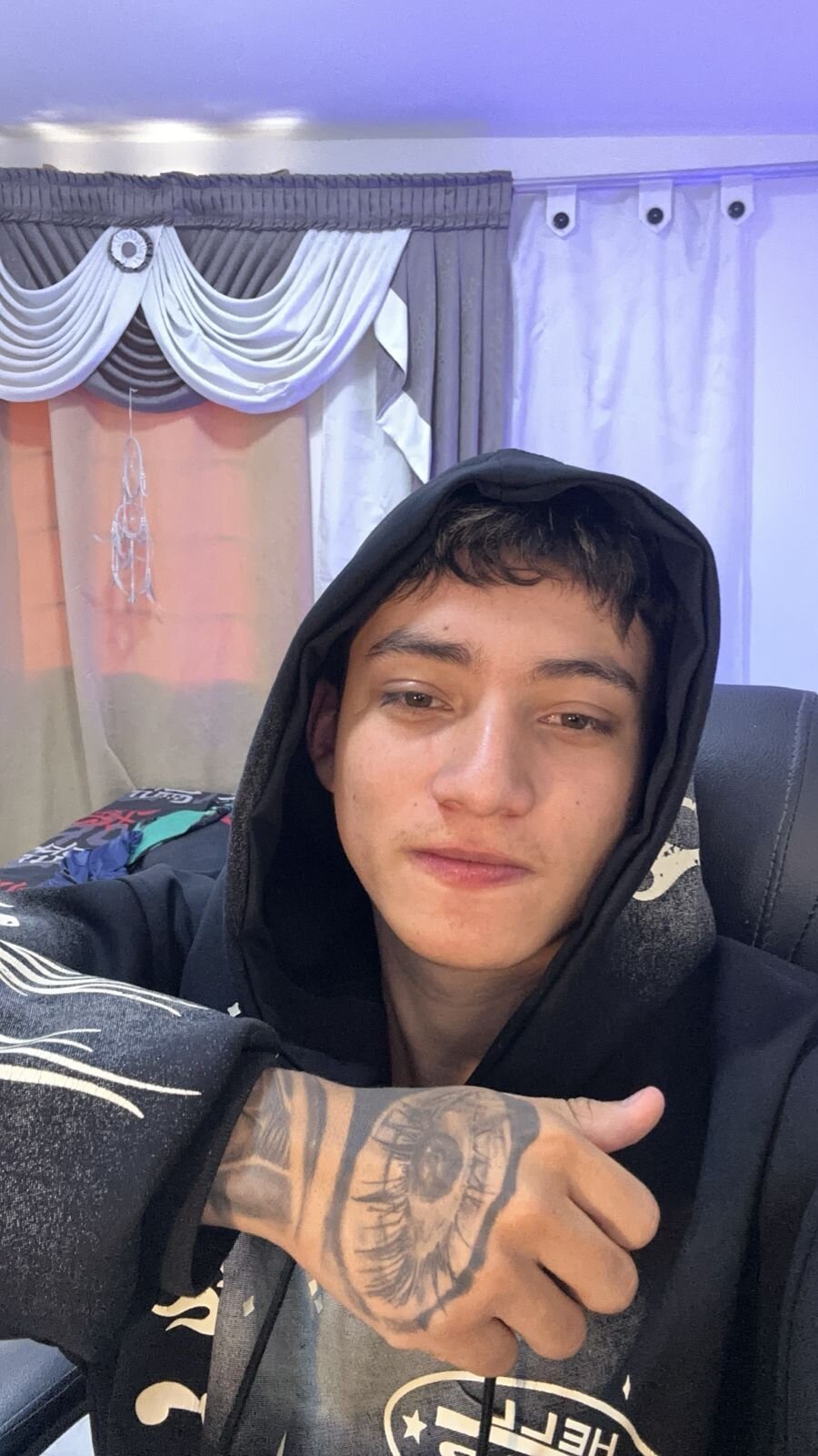 Трендове зображення  7602 weesley_boy