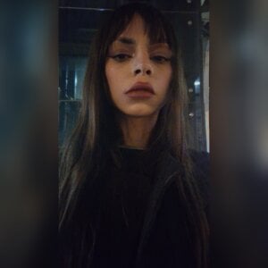 Arab-Tgirl want to see more of me Pic 4