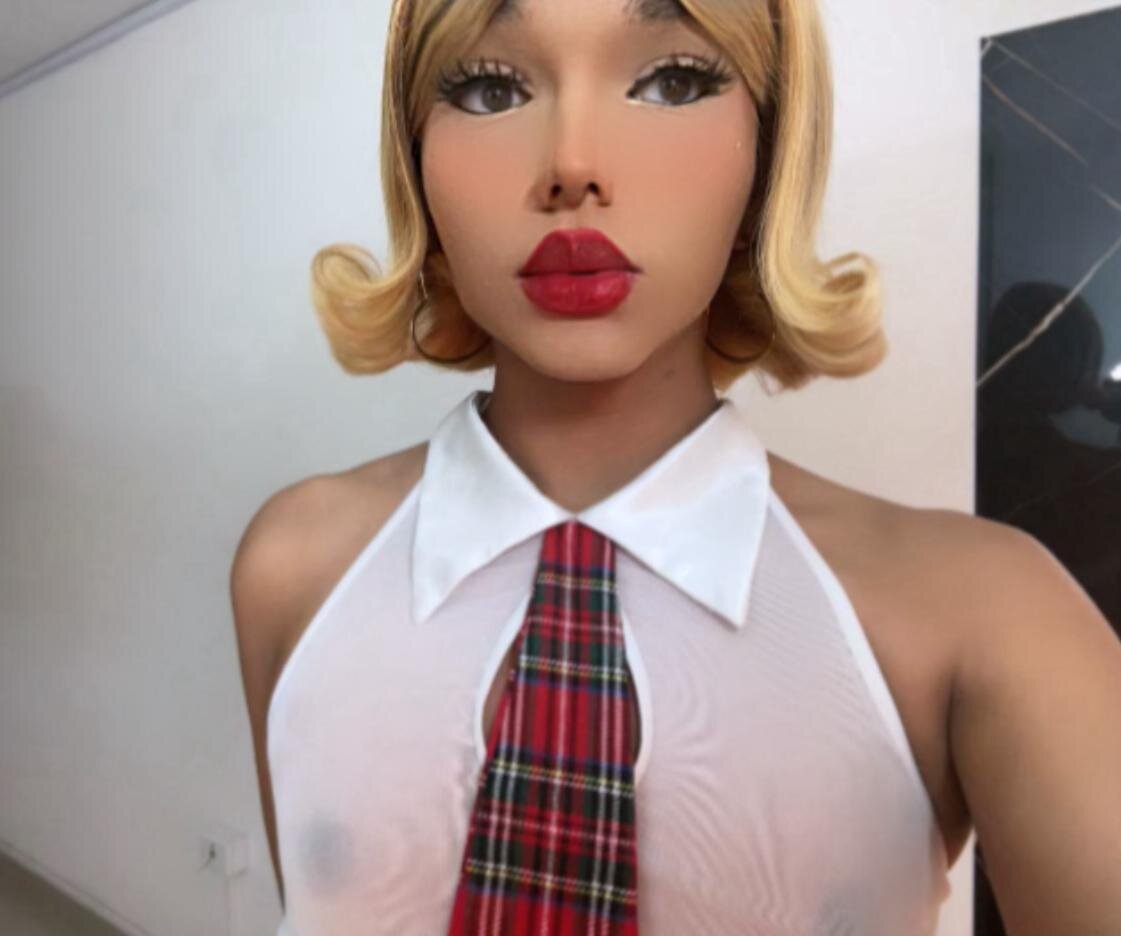 صور Sofia_Burbano الرائجة  3109