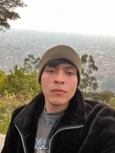 _-Lucky-_: Public ( 2 фото)