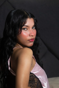 daviana_hill Sexy!! Pic 2