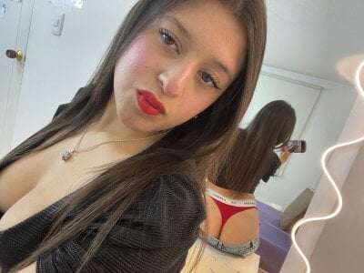 sharlot_tay1のPublicの 4枚の写真