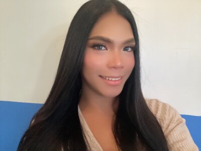 Kitty_Dom69 Public Pic 4