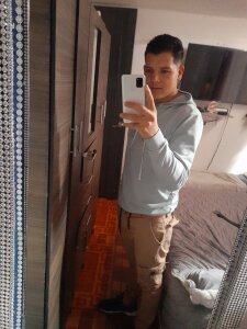 car9807のSexiの 3枚の写真