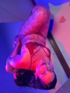 Valentine's Day Secrets 🌹 od Michell_Monet  2 snímek