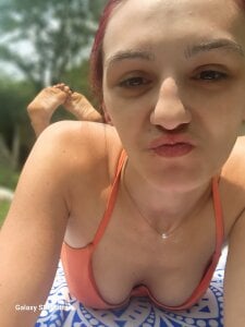 Summer_lovin69 Sun's out buns out Lovense & chill? #personalitypic Pic