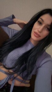 Aileen_Ana Public Pic