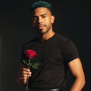 alberthot11 alberthot Pic 2