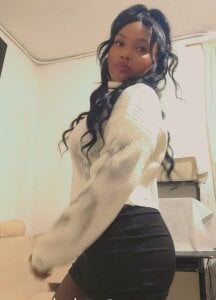 Isla_Scott More of isla Pic 4