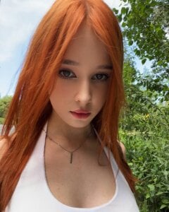 LynnaSetser Public Pic 5