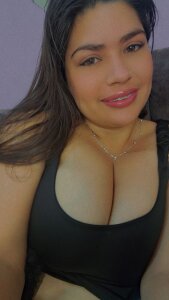 NoirAntonela “Hazlo con pasión o no lo hagas.” Pic